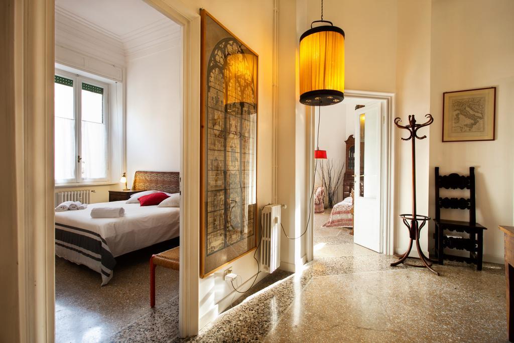 Apartment Wanderlust *